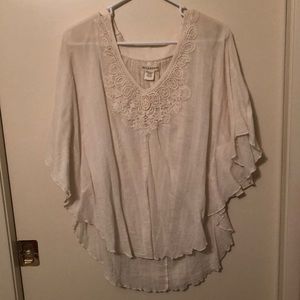 Oversized Billabong top